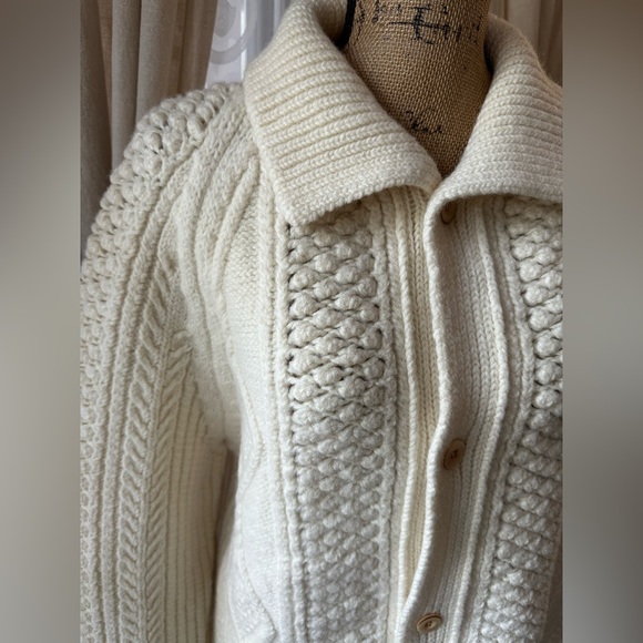 Oobe Brand vintage collared fisherman cable knit wool cardigan sweater - Picture 2 of 10